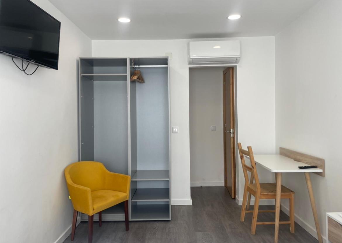Alexandra Hostel