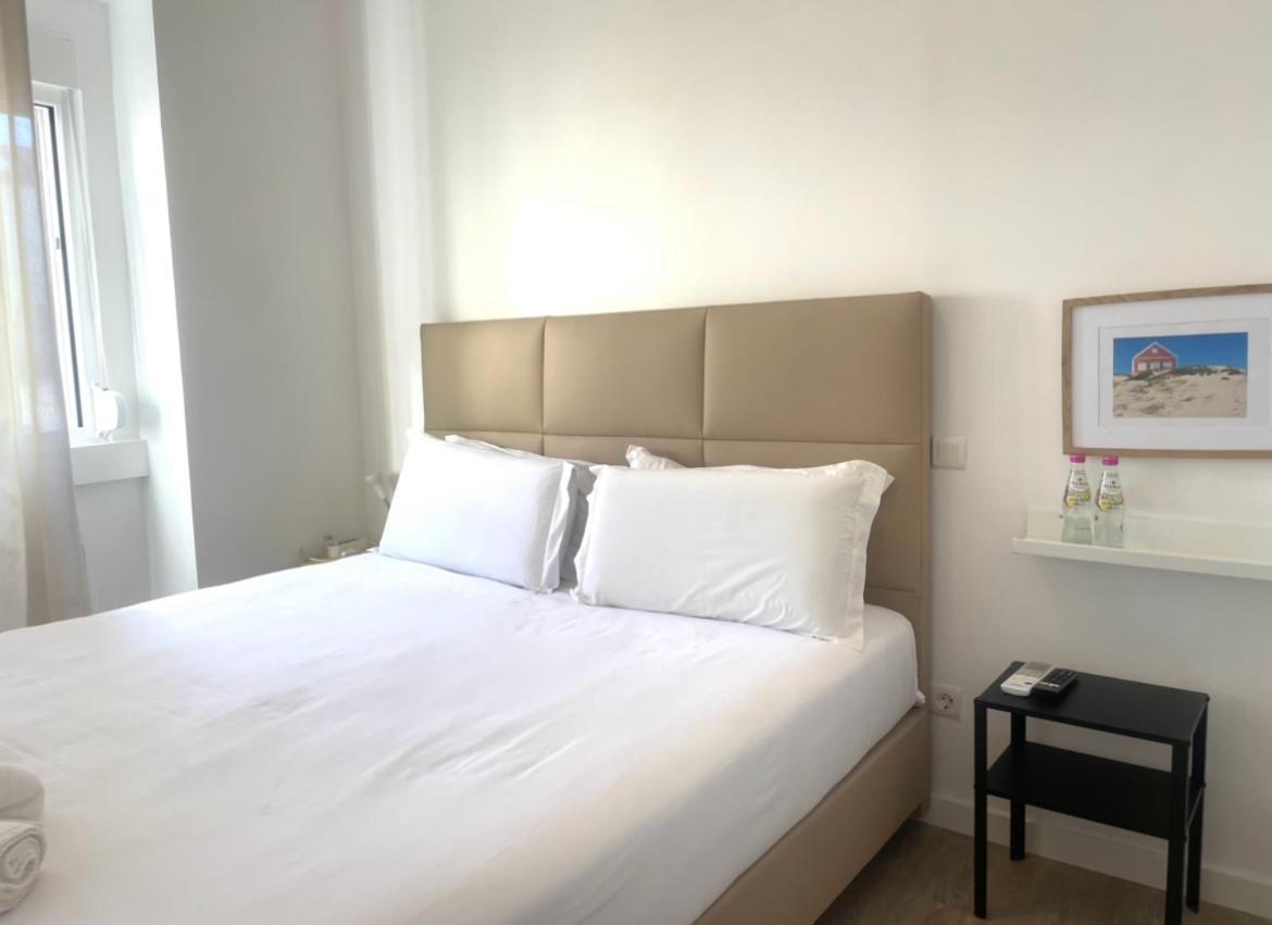 Alexandra Hostel Costa da Caparica