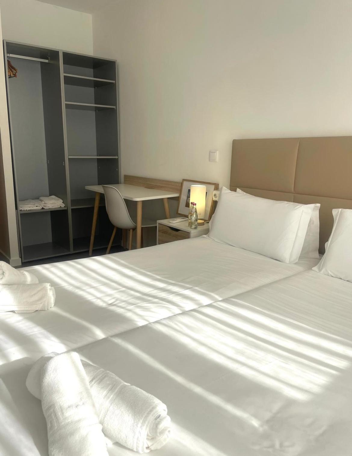 Hostel Alexandra Costa da Caparica